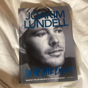 Signerad Joakim Lundell bok  - Säljer den andra boken (Monster)