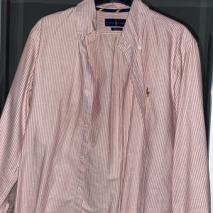 Ralph lauren skjorta - Ralph lauren skjorta i bra skick
