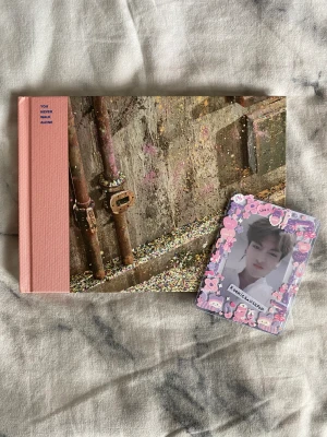 Album(Bts) - You never walk alone, Ver: Pink,  Mint skick,  Inklusions: Album and CD, 75kr + frakt (spårbar) 