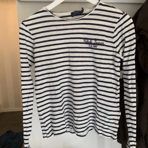Tröja Ralp Lauren Xs - Fin tröja från Ralph Lauren. Använd men i bra skick! Storlek xs. 
