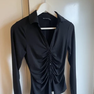 Asos topp stl. S - Sparsamt använd, mycket fint skick! Kan skickas mot fraktkostnad