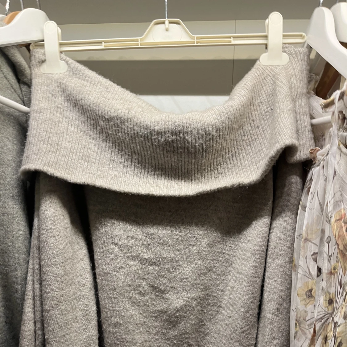 Stickad tröja