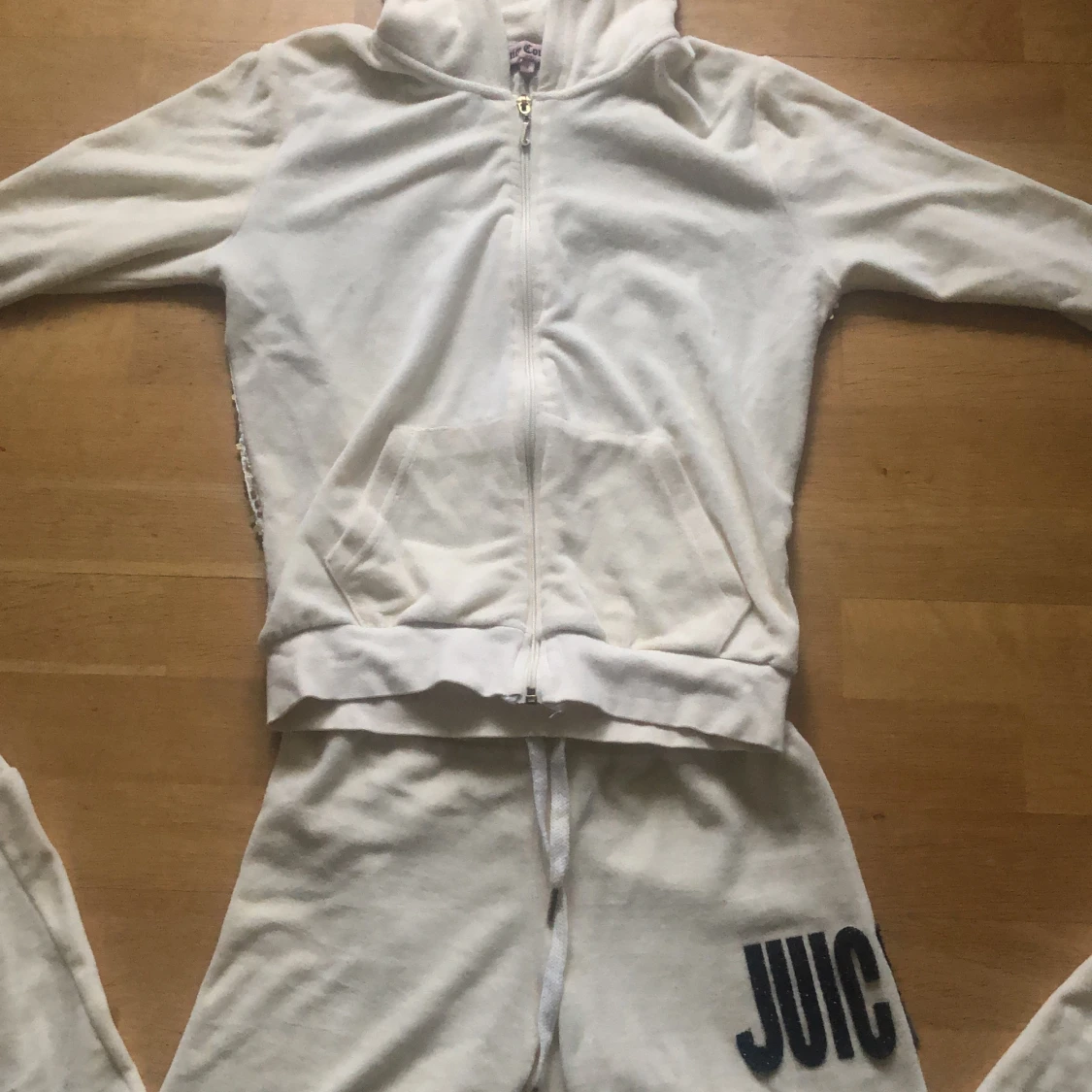 Juicy couture set!!