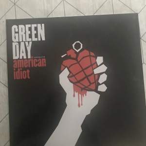 Green Day - American Idiot  inplastad köpptes för 299kr