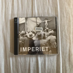 studio / live - imperiet  - begagnat fint skick. ⭐️  tar ej köp nu!!! betalning via swish i privat chatt. frakt tillkommer på 45kr ifall du ej kan mötas upp i östersund.