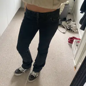 Fina bootcut jeans! 