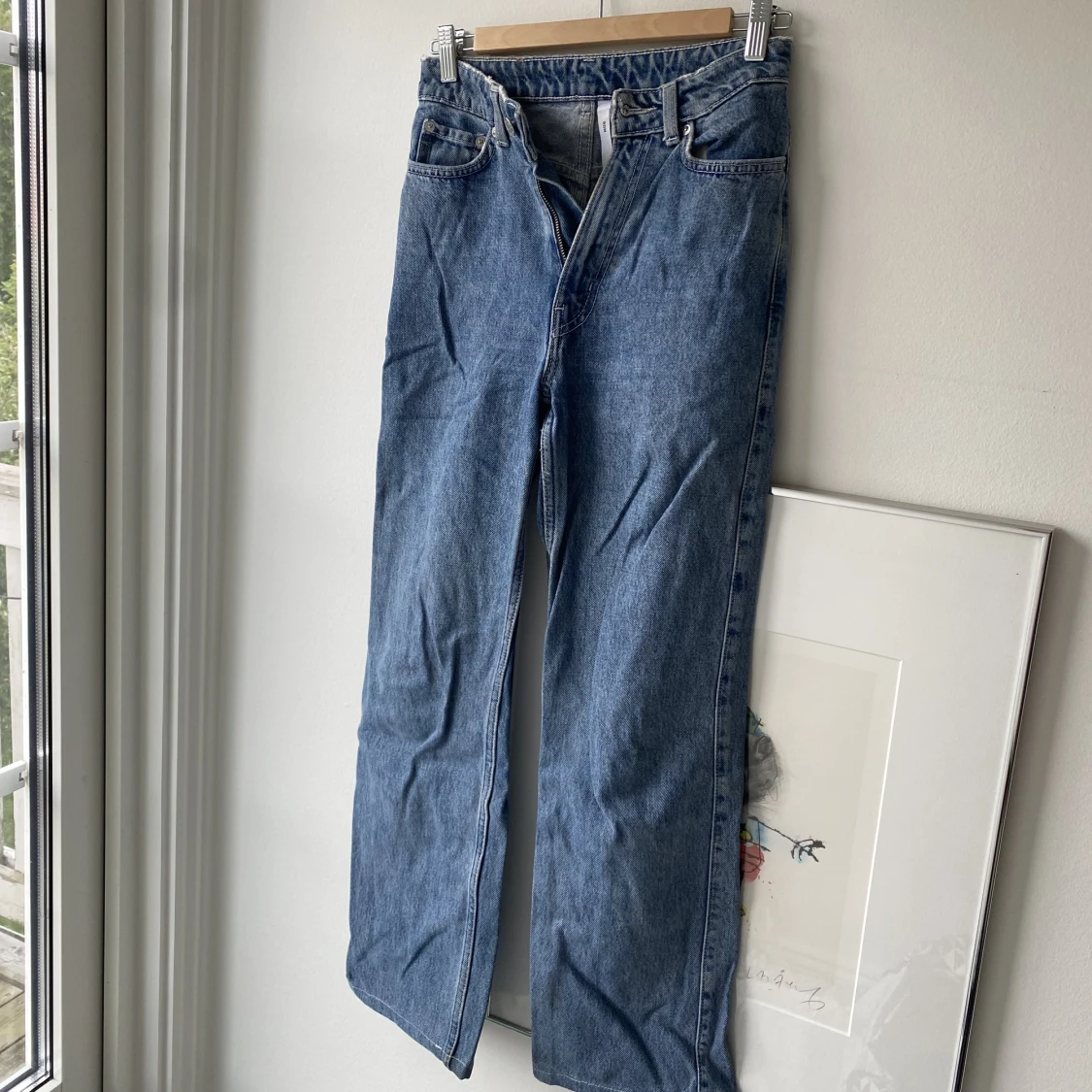 Jeans (Weekday ”rowe”)