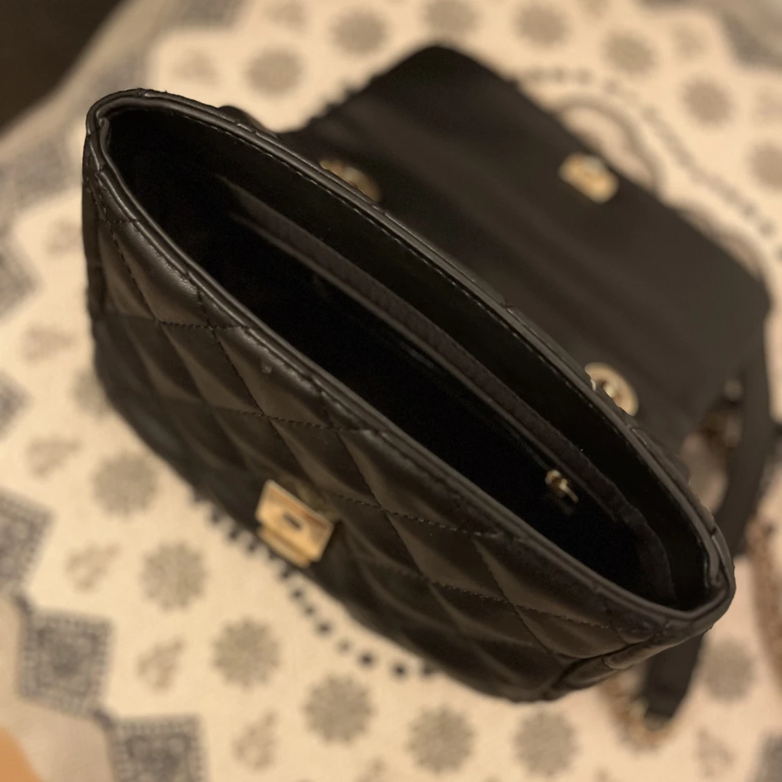 Valentino väska - 90