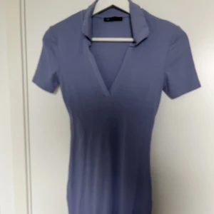 Klänning - Klänning säljes i strl S/36 i gott skick.