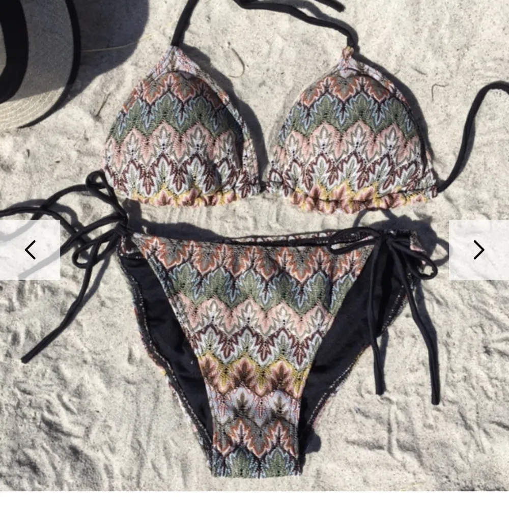 Missioni mönstrad bikini ifrån designbysi, aldrig använd pga köpte fel storlek! Säljer för 400kr! Storlek M men den är mer en xs-s . Övrigt.