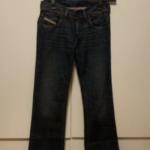 Low Waist Diesel Jeans - I gott skick.