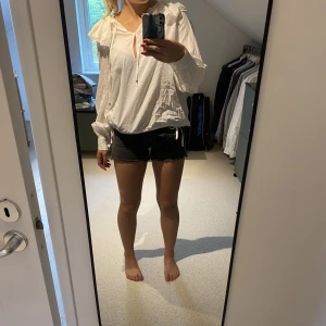 Jeansshorts - Använda 1 gång