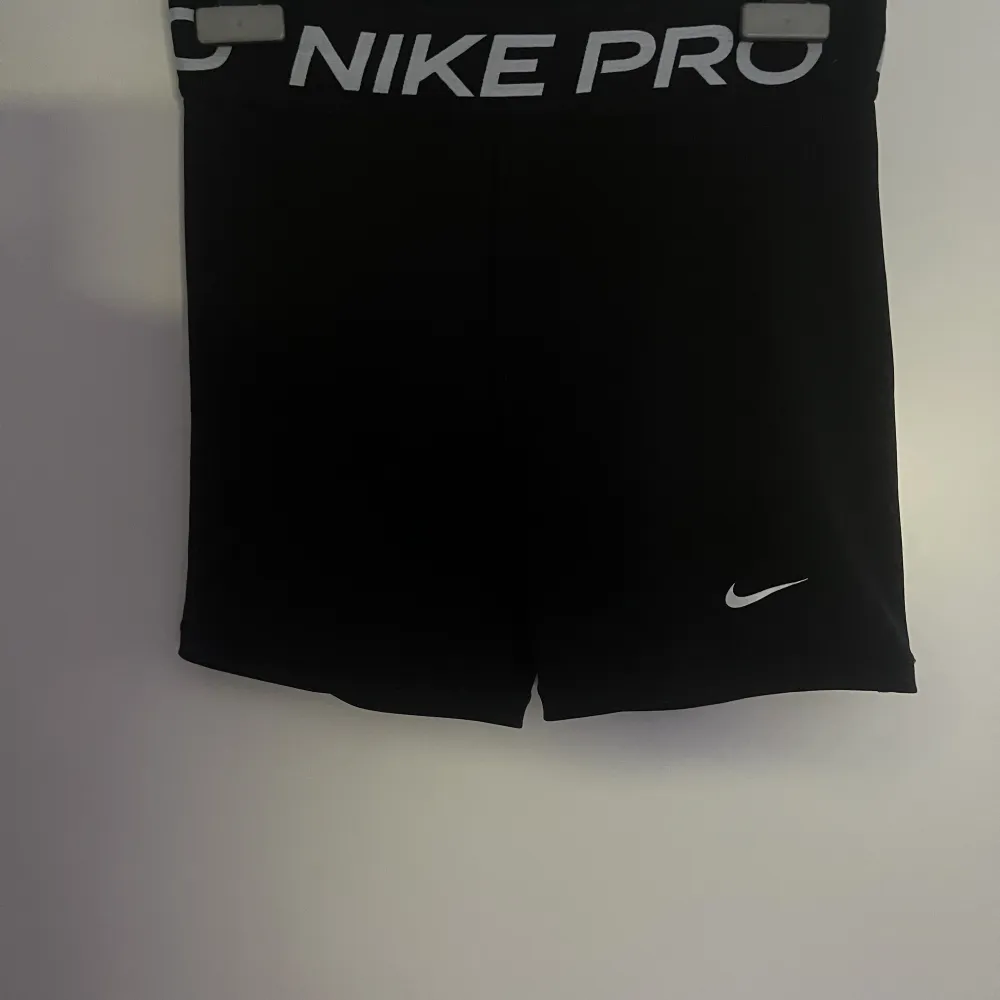 Svarta Nike Pro shorts!🥰. Shorts.