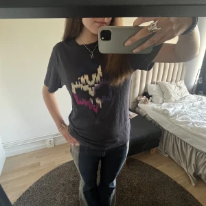 Isabel marant tröja  - Snyggaste tröjan från Isabel Marant!! Säljer då den inte kommer till användning!