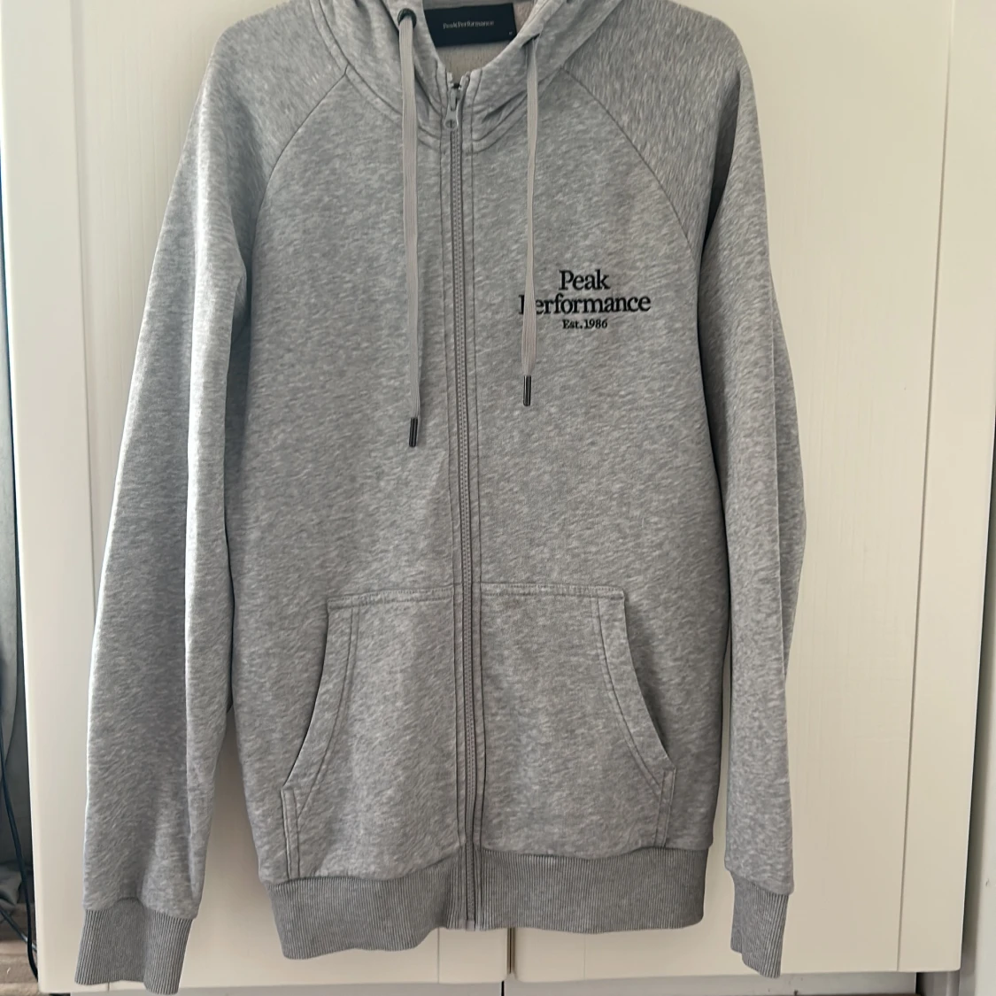Peak performance hoodie