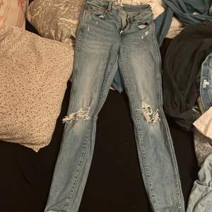 Ett par jeans från lager 157. Säljer för 50 kr 