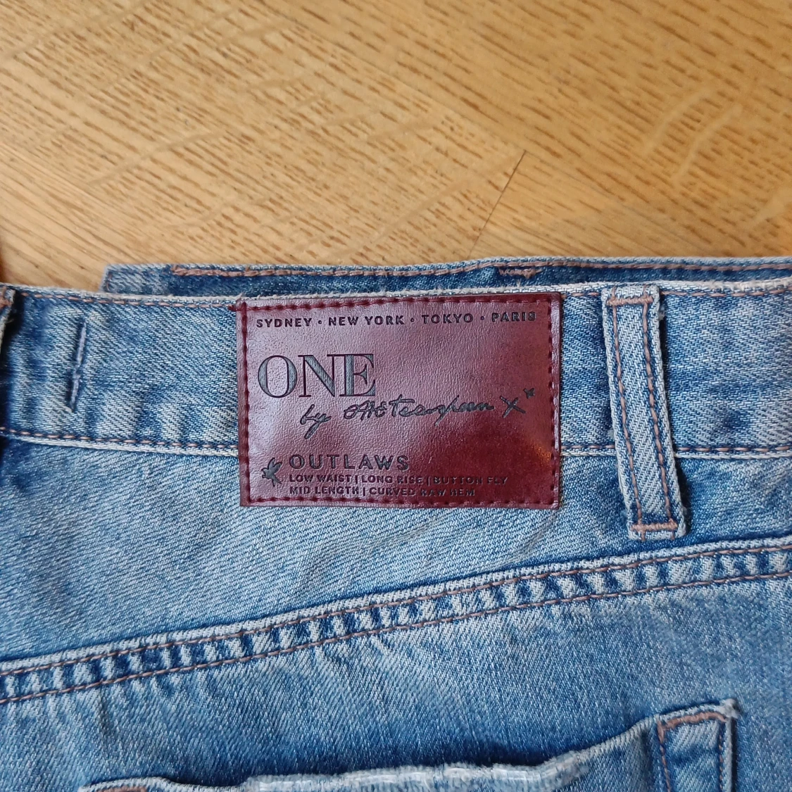 Härliga jeansshorts - 91