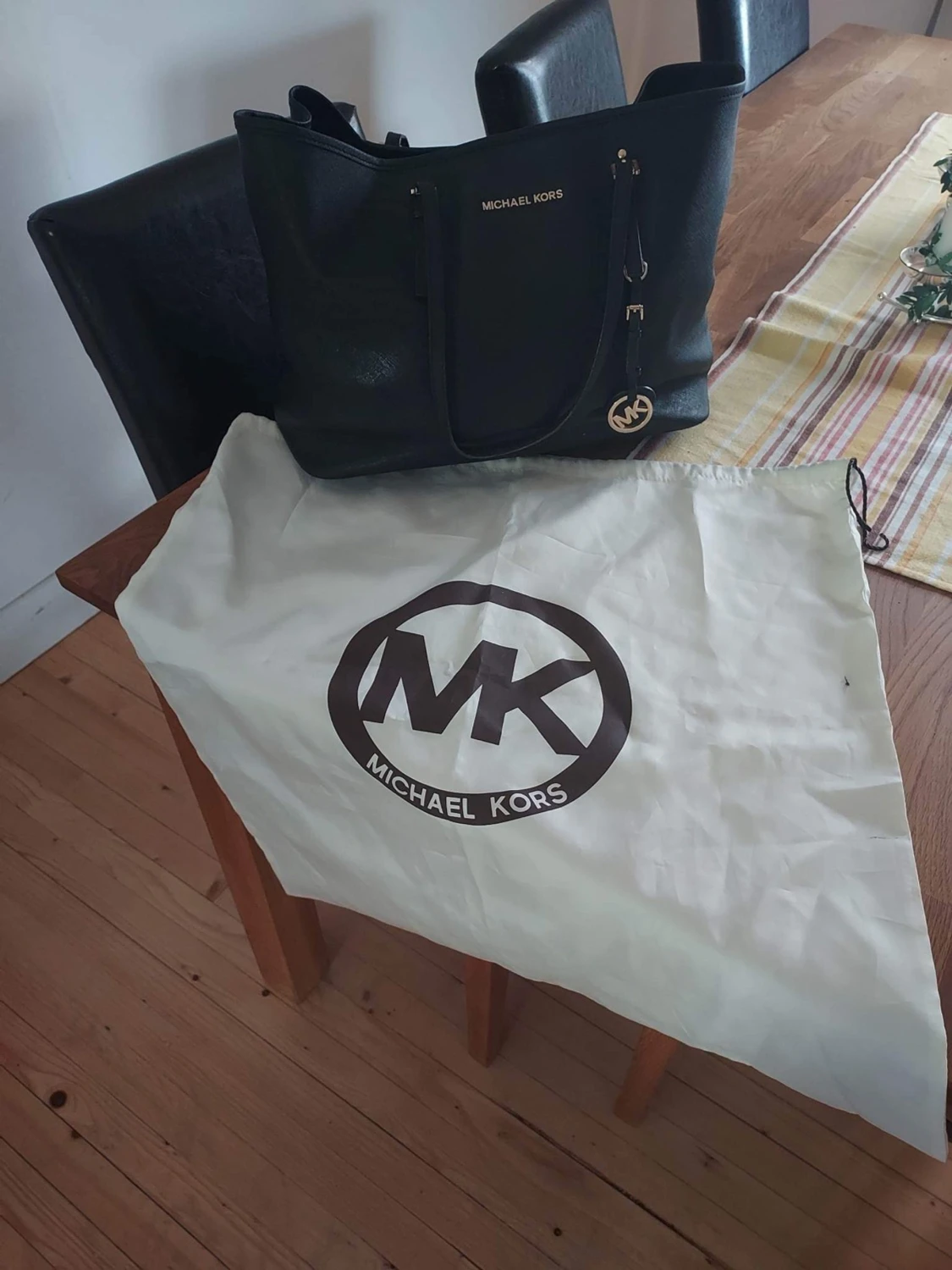 Michael kors väska 