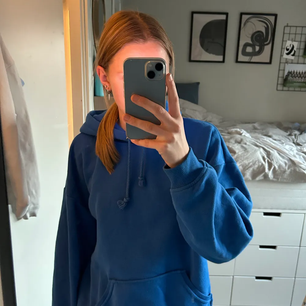 Bikbok bla hoodie