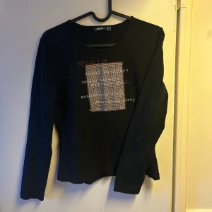 Mexx långärmad tshirt - Mexx tröja i skönt material, Passar S-M, som ny!