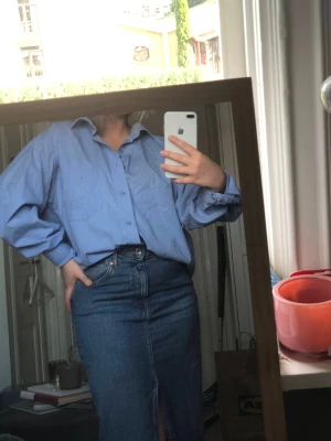 Oversize skjorta - Oversize blå herrskjorta 