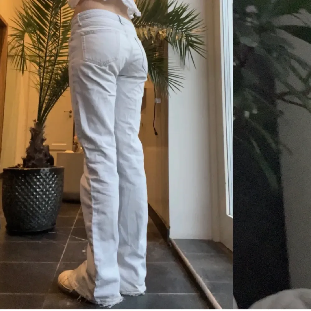 Säljer dessa snygga Jeans från zara. Jeans & Byxor.