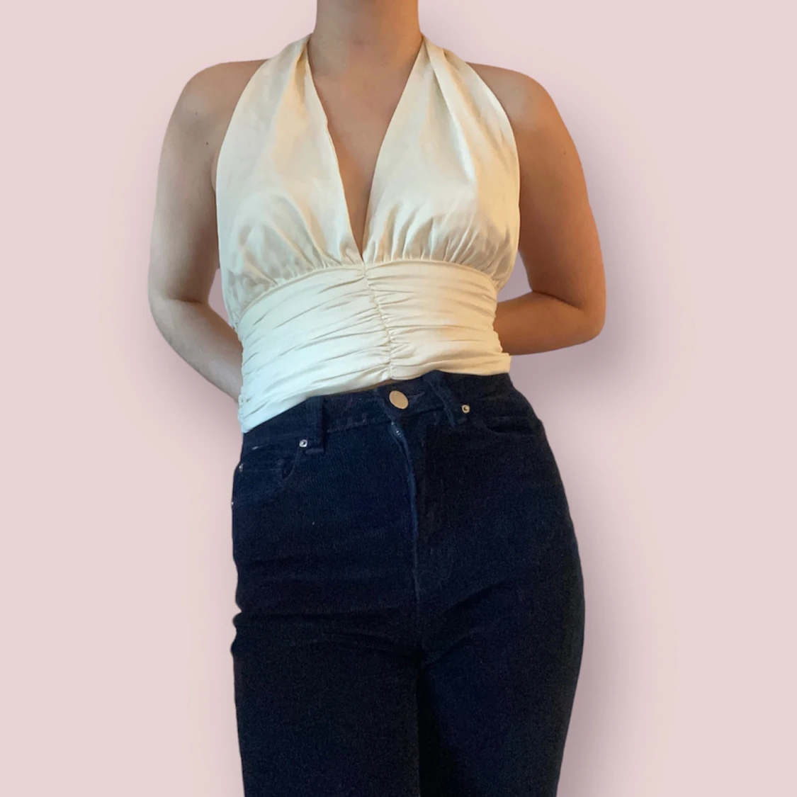 Krämfärgad halterneck topp