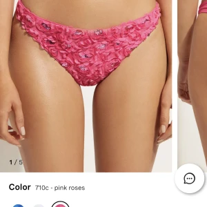 Bikini  - Så fina bikini trosor, ej använda eller provade. Såg att jag köpte fel storlek, men bor tyvärr inte nära calzedonia och kan därför inte byta. SÅ fina och unika 💖 storlek S och säljer för 120💖