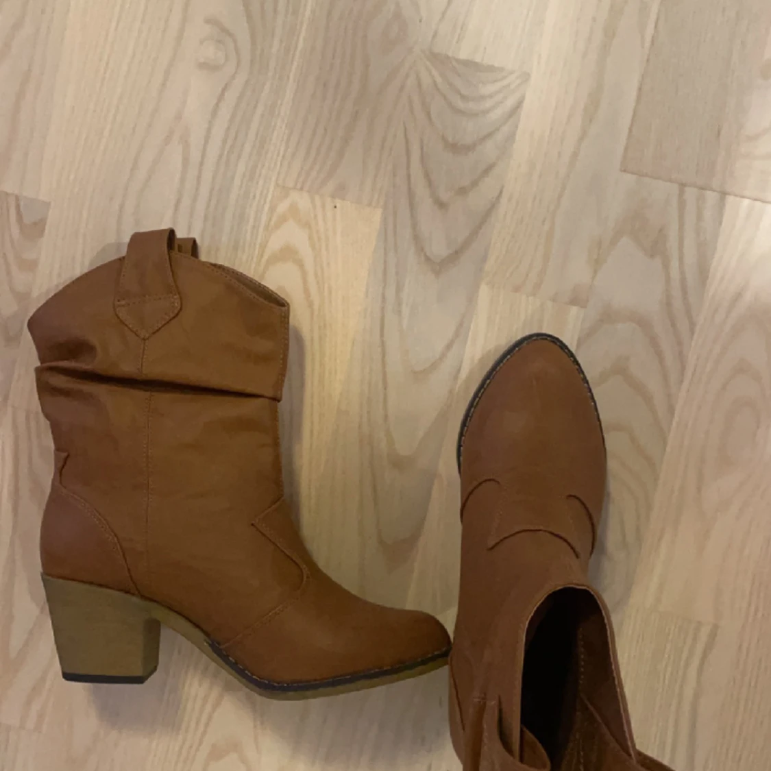 Bruna cowboy boots🤎 - 90