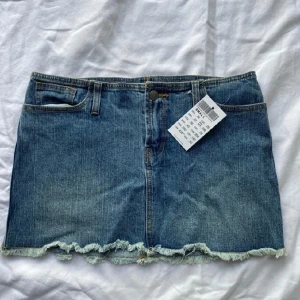 Brandy kjol - Lpgmidjad kjol från brandy Melville❣️