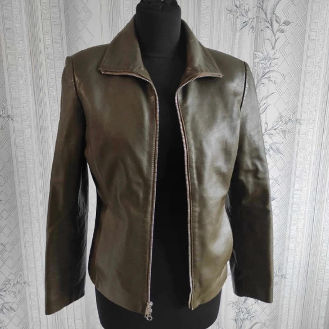 Jacka i äkta läder - 90