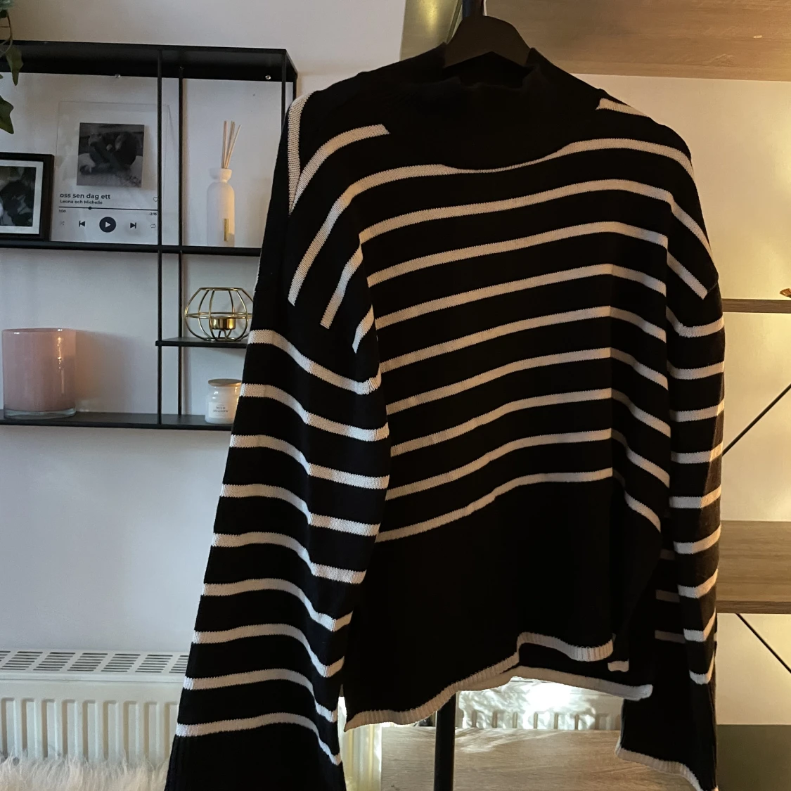 Randig stickad tröja - 90