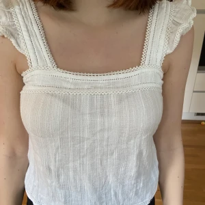 Topp Superdry - Topp från Superdry, storlek 36/s, köpt förra året från Zalando, är i bra skick❤️