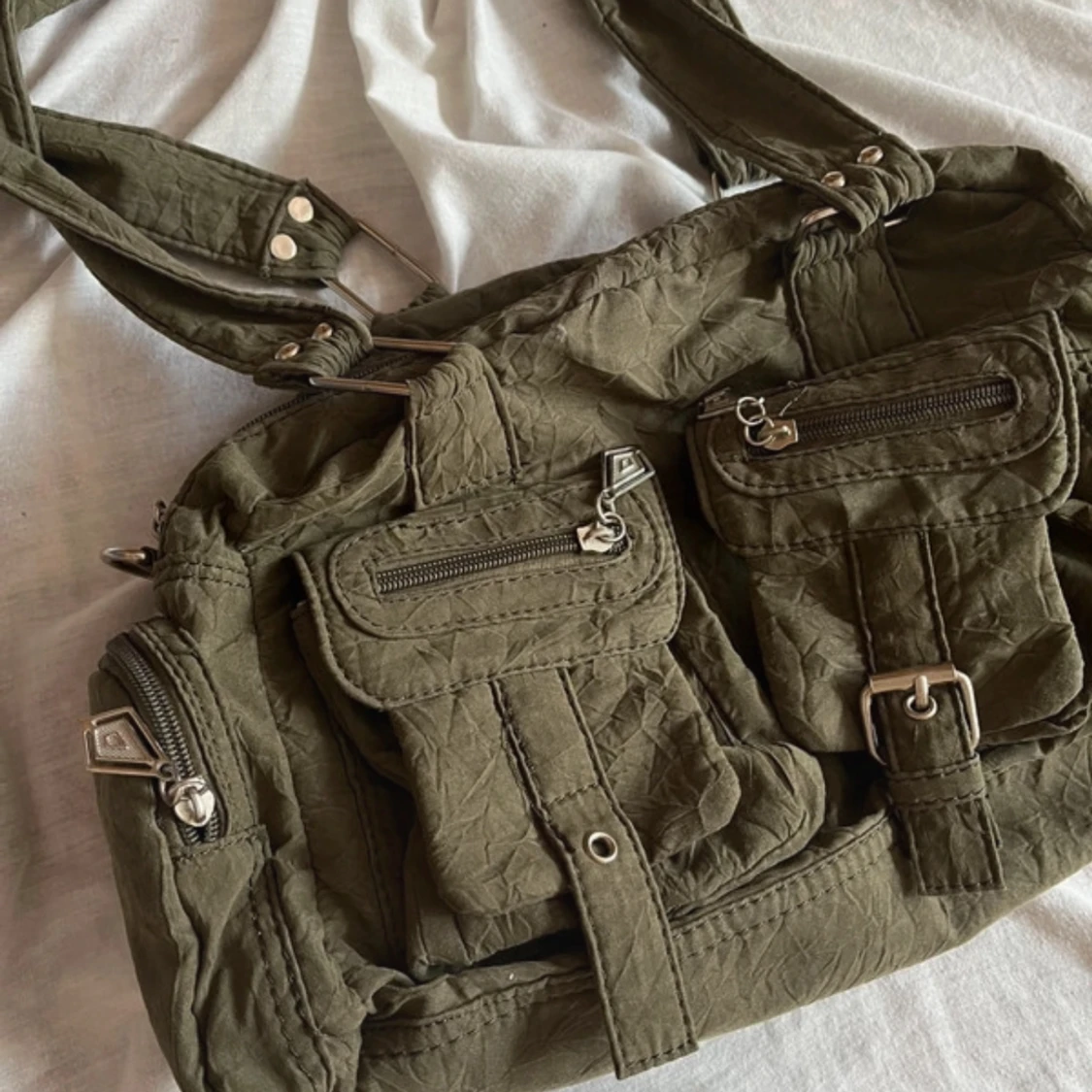 Fin grön khaki väska - 90