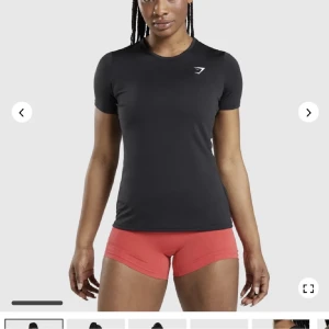 träningströja  - använd 1 gång🥰