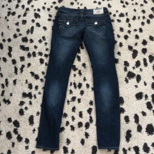 true religon  - säljer pga inte använda och lite för små men dom är lite skinny men inte så tajta..💘