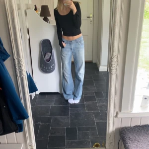 Lågmidjade jeans - As snygga lite baggy jeans från miss sixty🤍innerben 84🤍 midjemått 78🤍