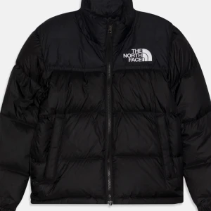 The Nort Face Jacket - Jätte fin The Nort Face jacket. Men det finns en liten hål bak i armen.