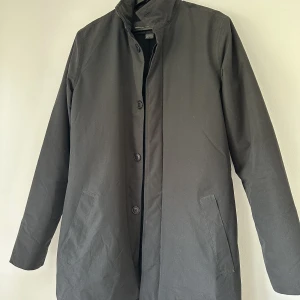 French Connection, Jacka, Strl S - Fint skick. Tror den är köpt på Boozt.