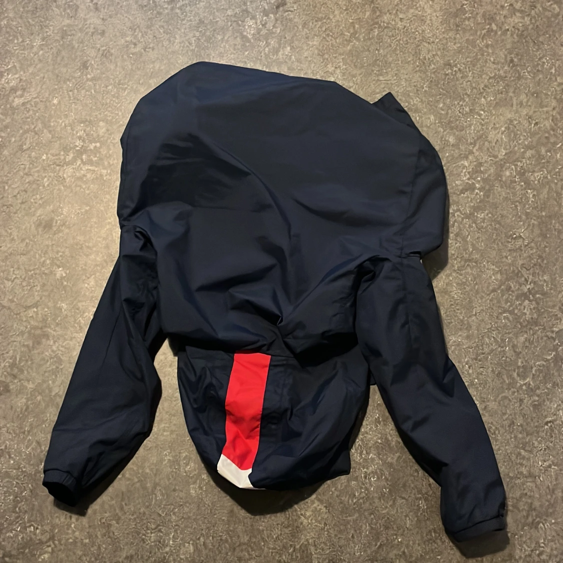 Tommy Hilfiger vind jacka  - 90