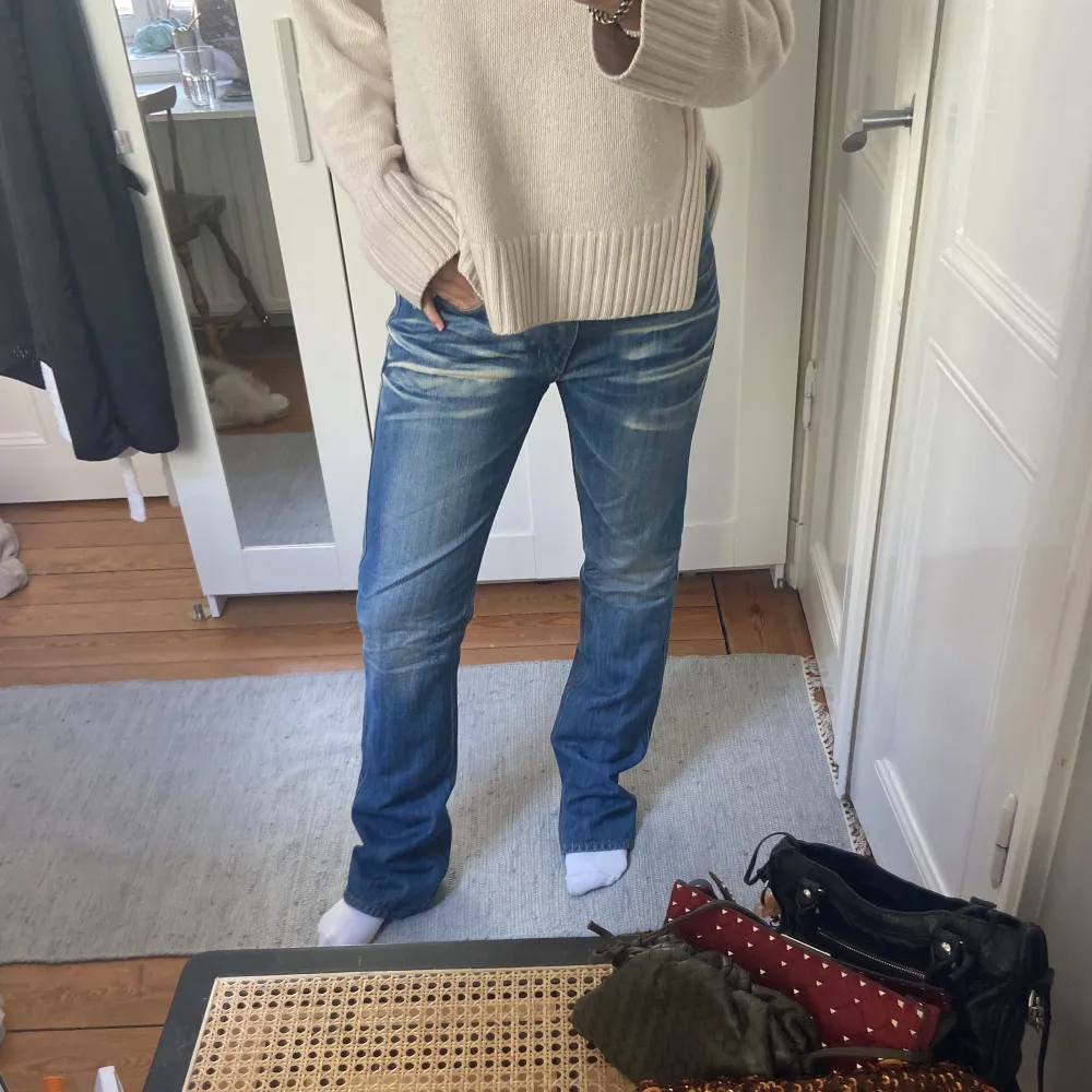 Vintage acne jeans! Såååååå snygga och fräscha! Storlek 33/34 men skulle säga att de passar en 38❤️. Jeans & Byxor.