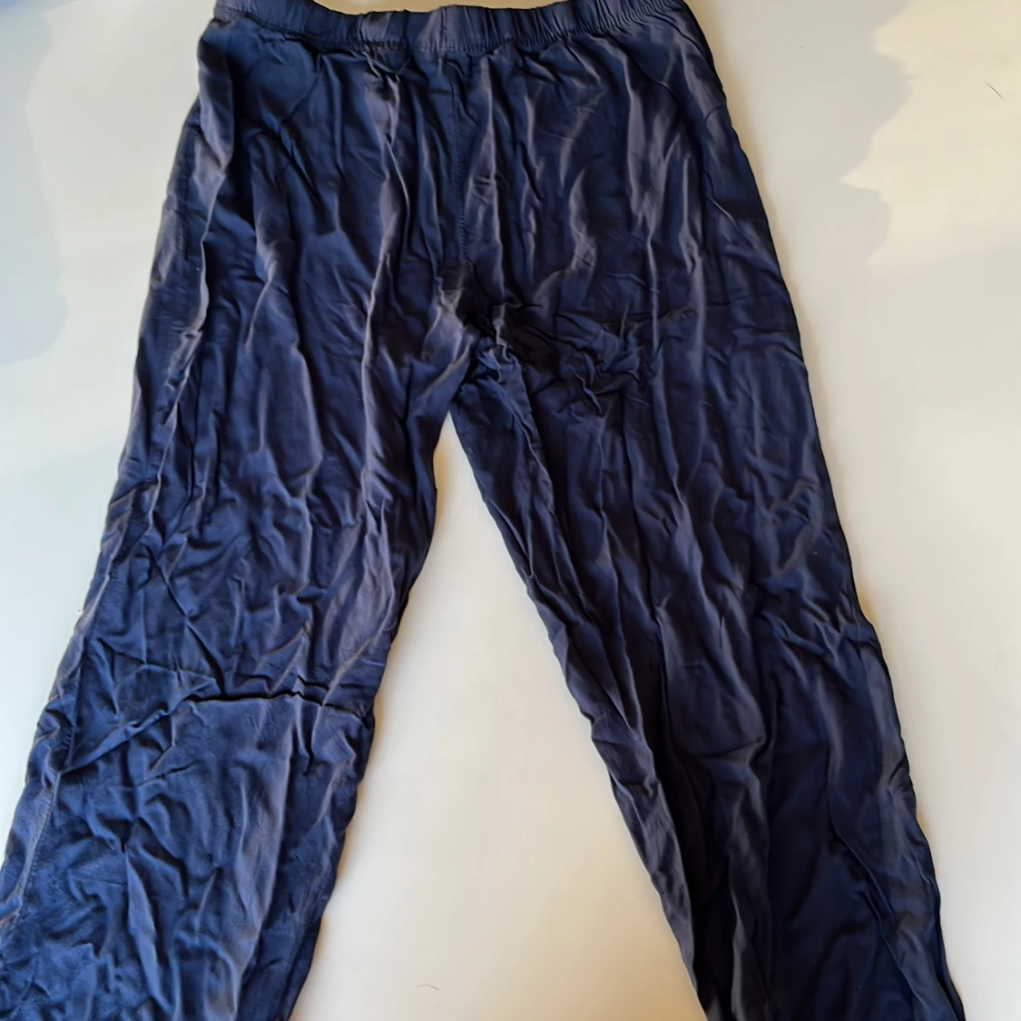 Blåa pyjamasbyxor  - 90