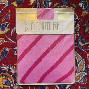 vintage couture tights strumpbyxor  - vintage randiga strumpor ✨