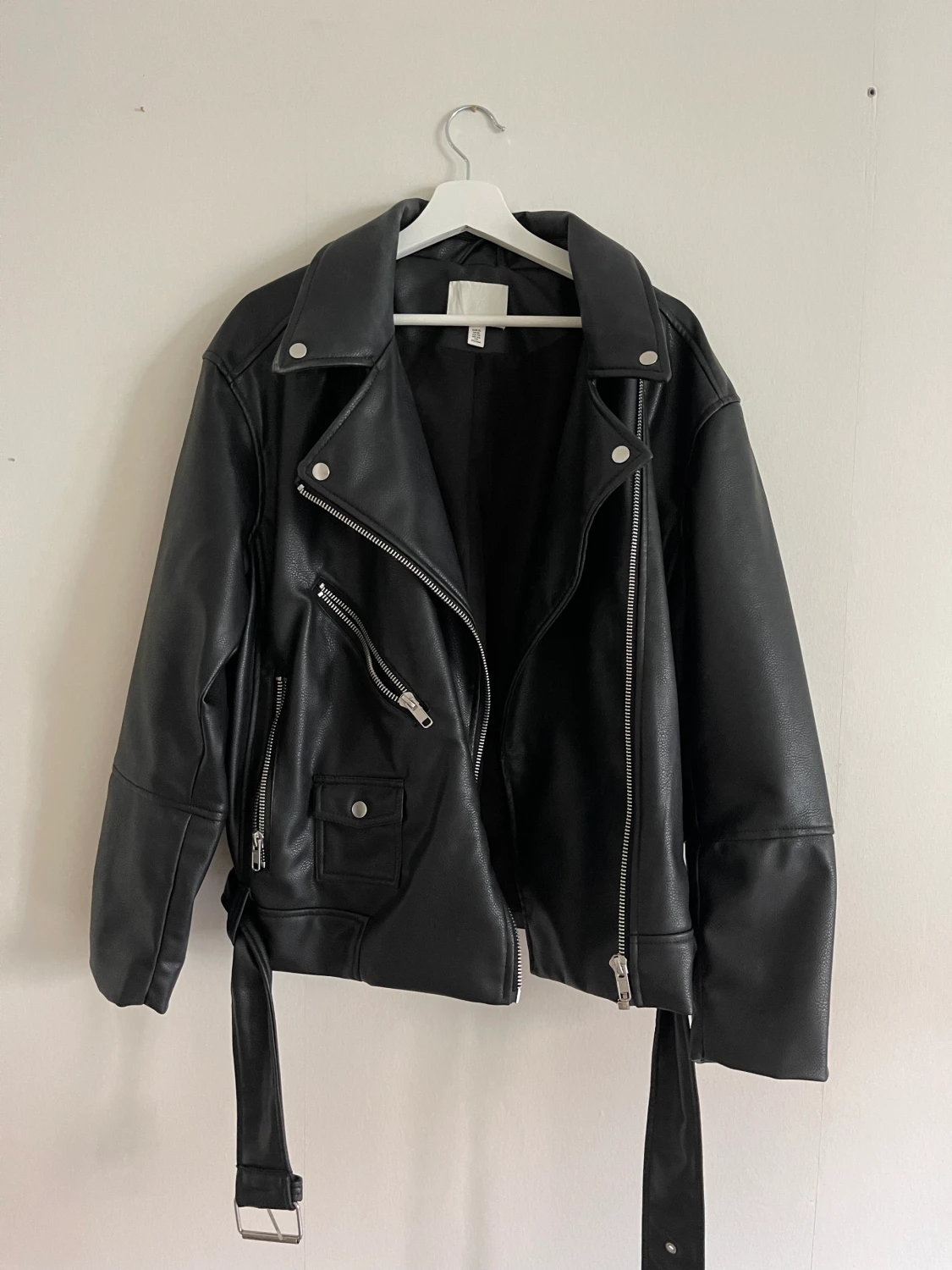 Oversized bikerjacka  - 90