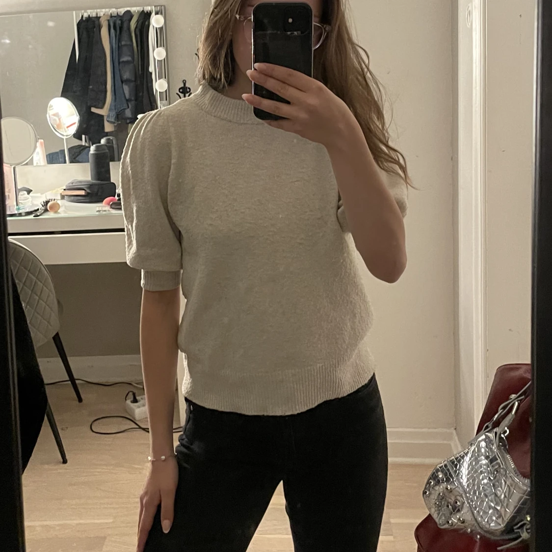 Beige stickad tröja