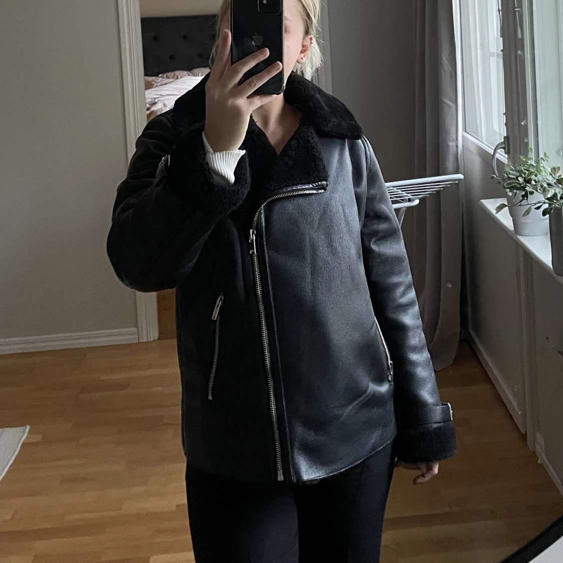 Pilotjacka i fuskskinn - 90