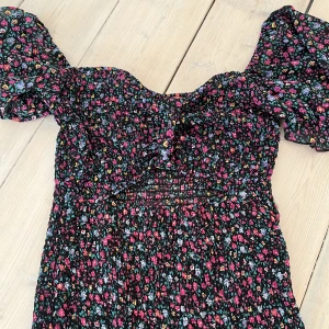 Klänning - Bra skick. 