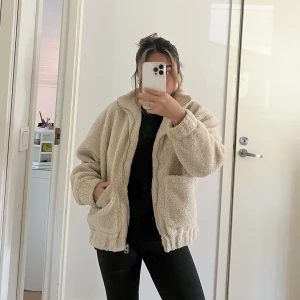 Teddyjacka - Snygg och superskönt 