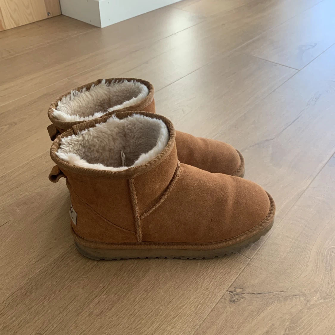 Uggs  - 91