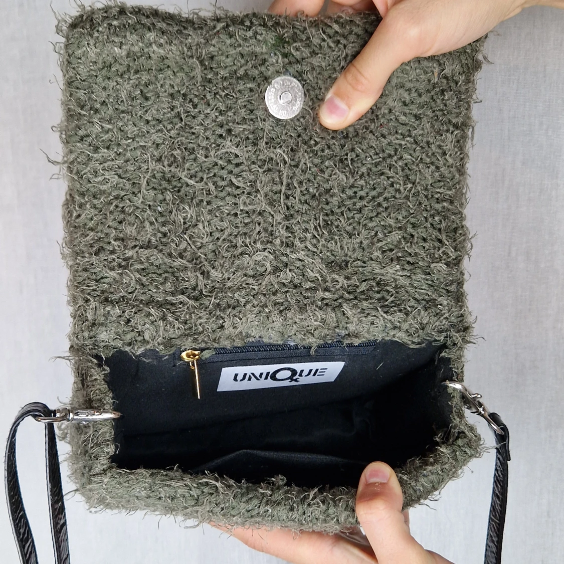 Mossgrön väska - 91